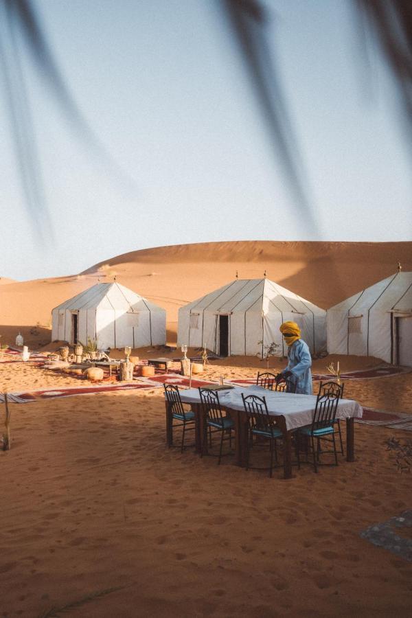 Hotel Luxury Maktoub Merzouga Exterior foto