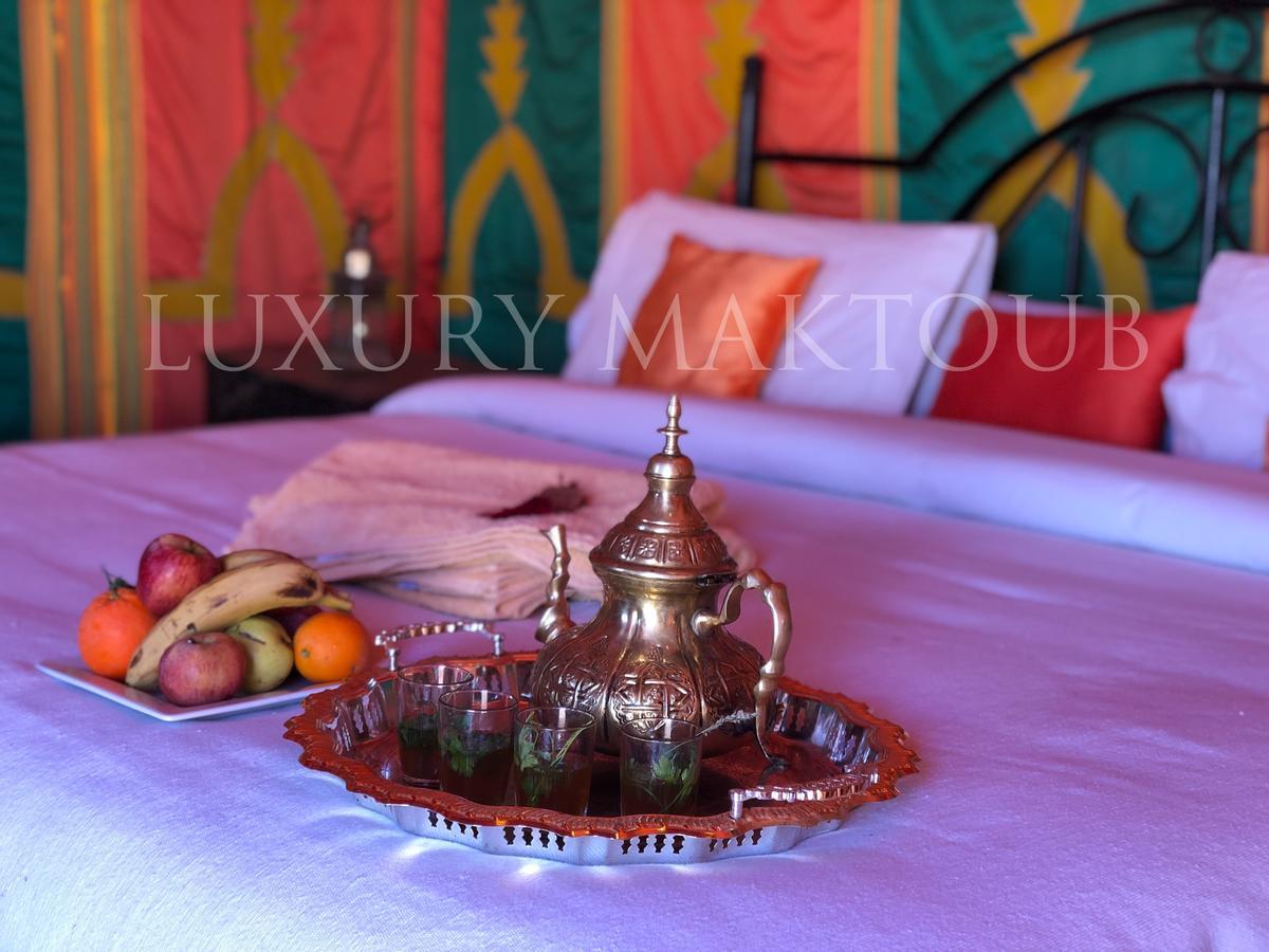 Hotel Luxury Maktoub Merzouga Exterior foto