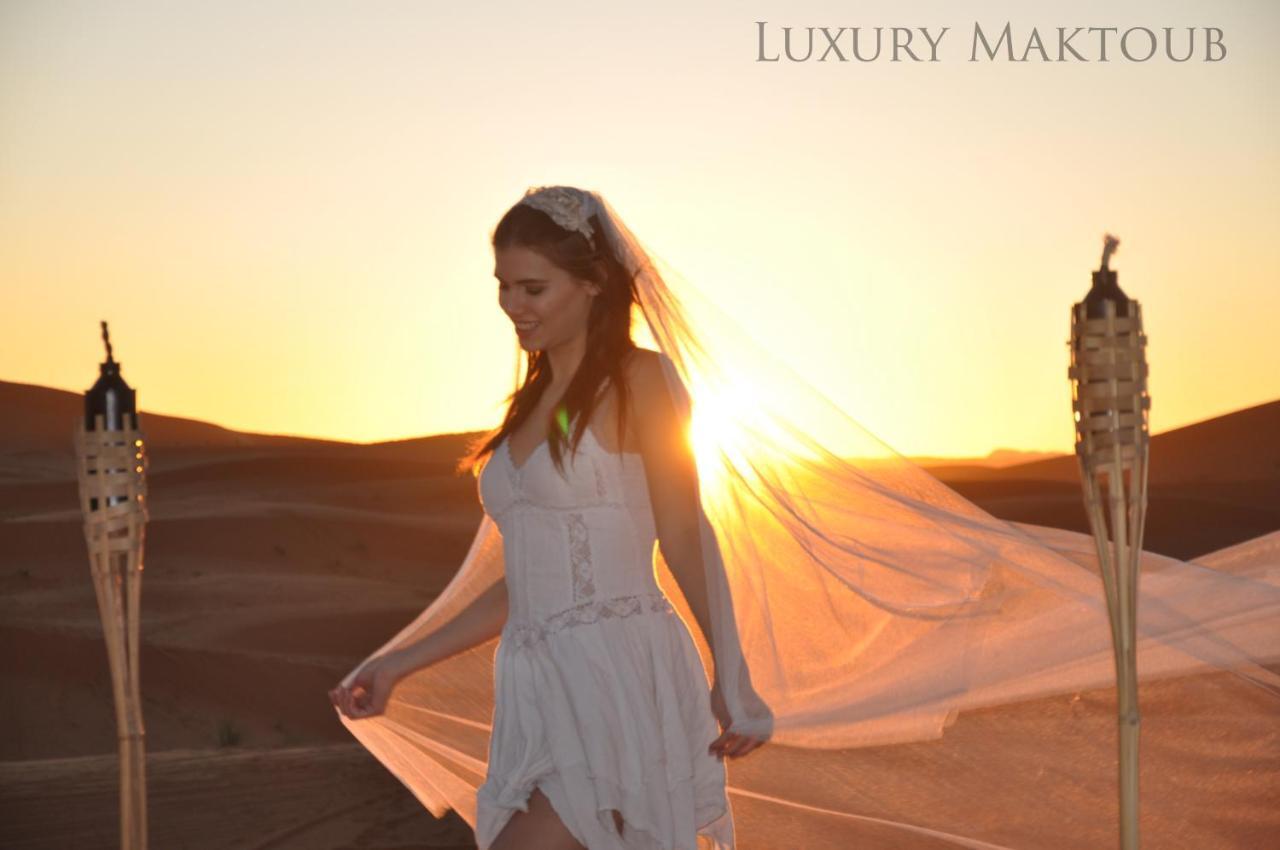 Hotel Luxury Maktoub Merzouga Exterior foto